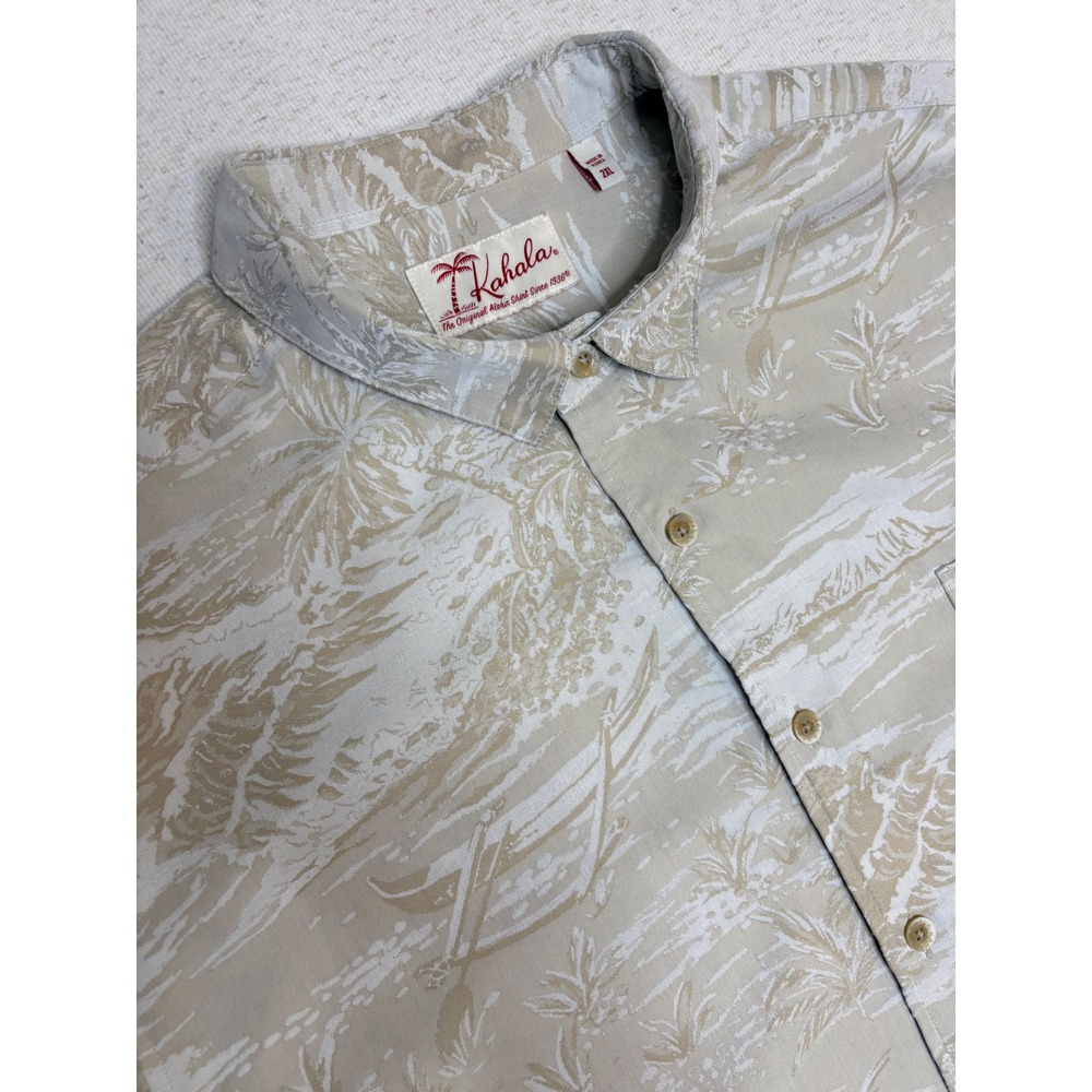 Kahala Mens 2XL Aloha Shirt Beige Outrigger Canoe Palm Tree Rayon Blend S/S‎